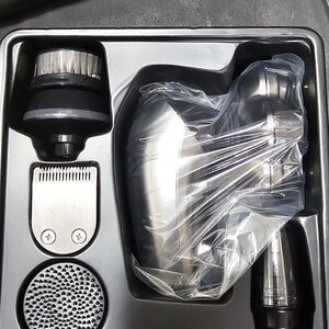Premium Silver Men's Shaving Kit